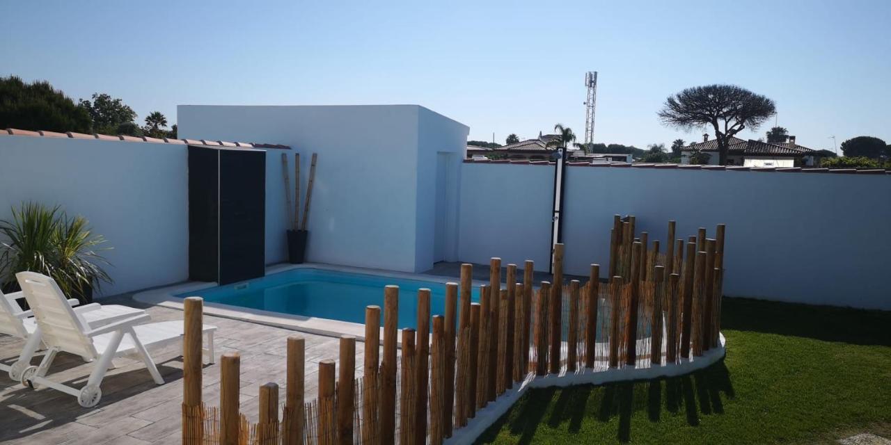Palapa Beach , Chalet Con Piscina Privada Y Muy Cerca Del Mar Villa Chiclana de la Frontera Exterior photo